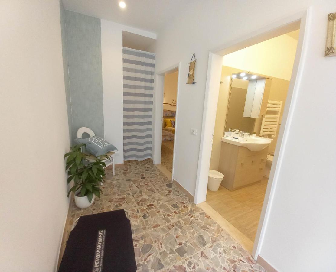 Petlyapartments #12 Bellaria-Igea Marina Bagian luar foto