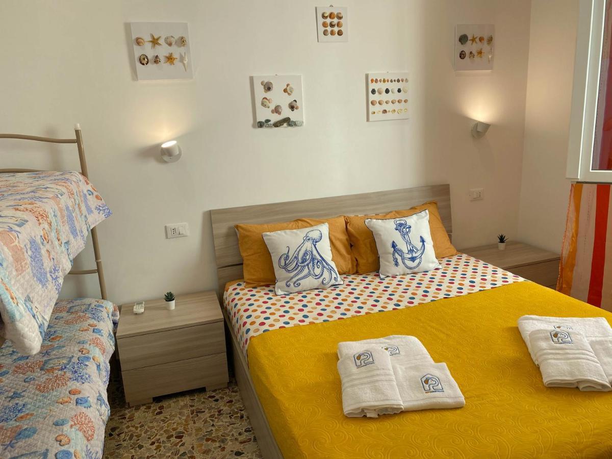 Petlyapartments #12 Bellaria-Igea Marina Bagian luar foto